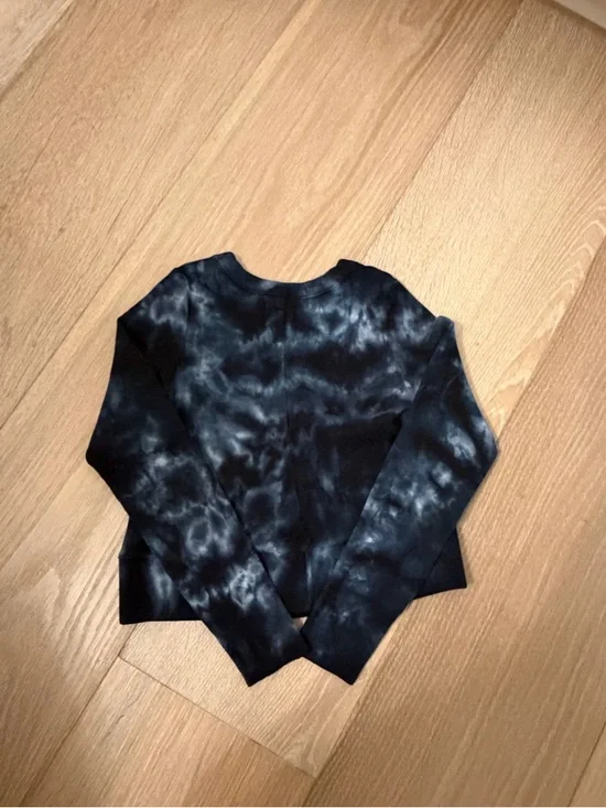 NSF Tie-Dye Long Sleeve Crop Top - blue indigo - Picture 3 of 5